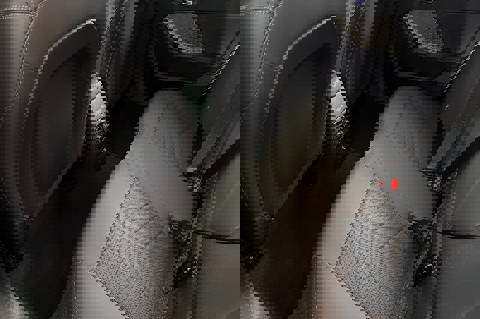 Used 2026 BMW 228i w/ Technology Package image 4