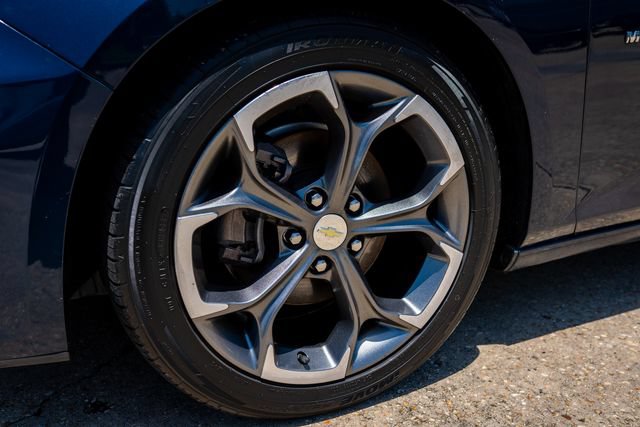 Used 2021 Chevrolet Malibu LT FWD image 14