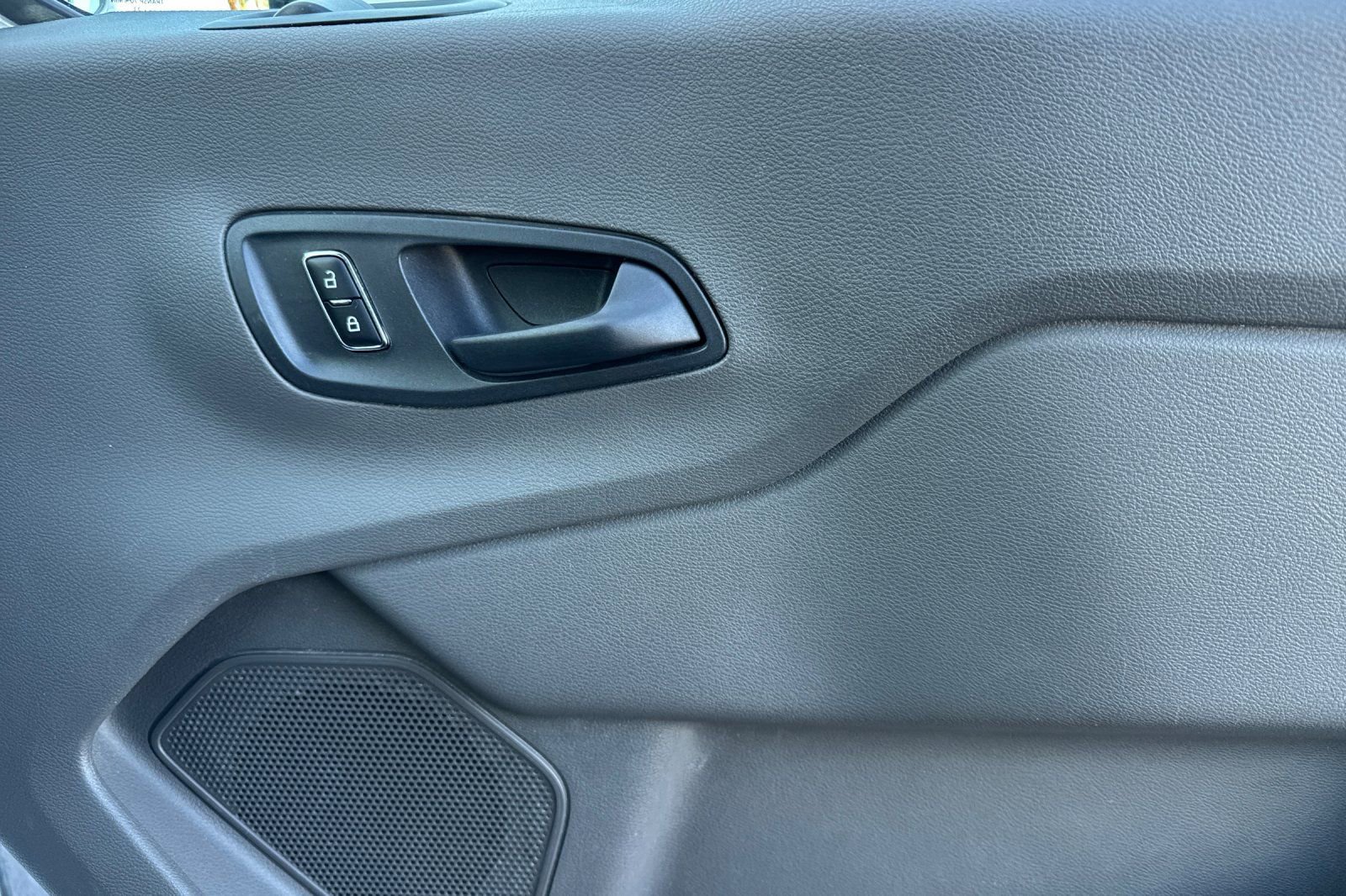 Used 2023 Ford Transit 350 XLT image 19