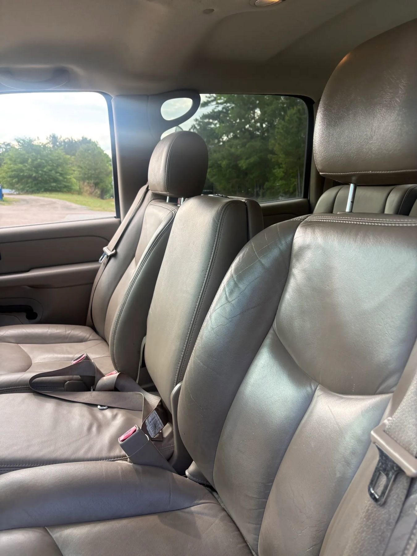Used 2006 Chevrolet Silverado 2500 LT w/ Heavy-Duty Power Package AWD/4WD image 44