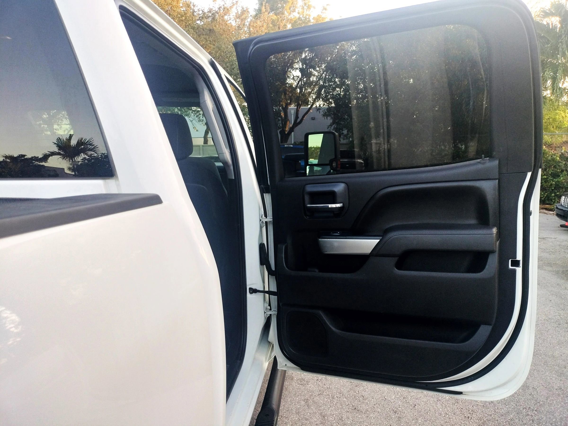 Used 2015 Chevrolet Silverado 2500 LT w/ Z71 Package, Off-Road AWD/4WD image 21