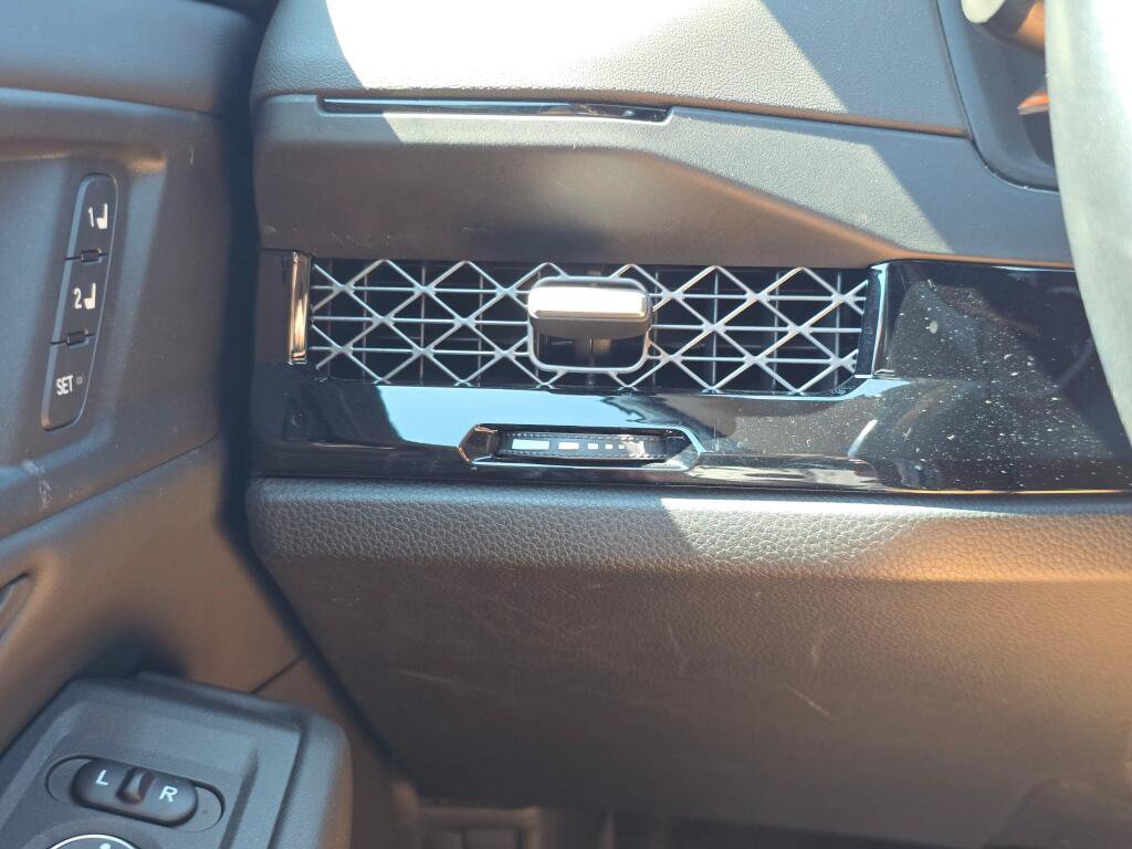 Certified 2023 Honda Accord EX-L image 27