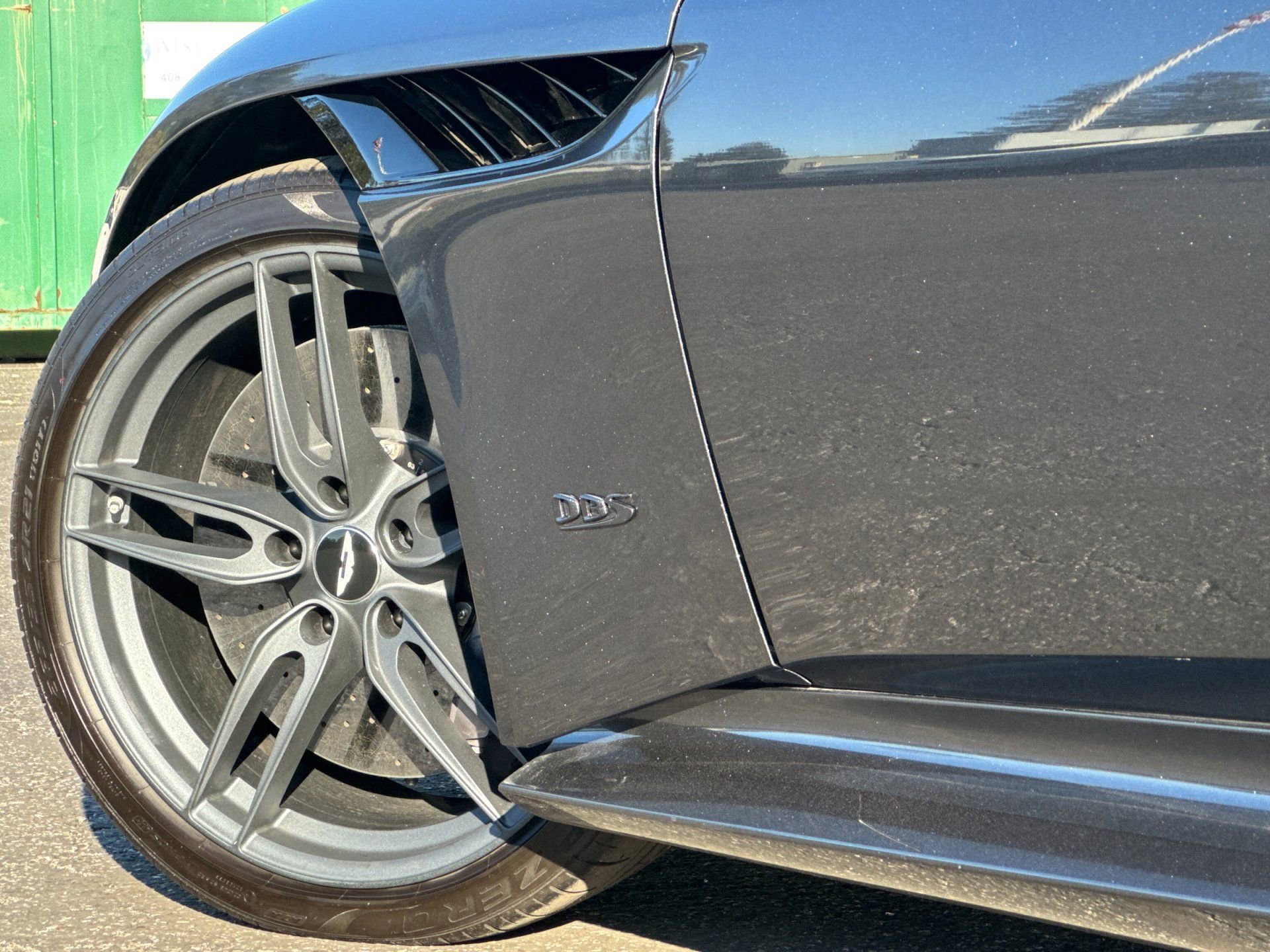 Used 2020 Aston Martin DBS Superleggera Volante image 9