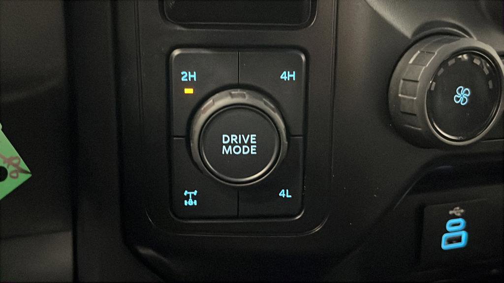 Used 2025 Ford F250 XL w/ XL Off-Road Package image 37