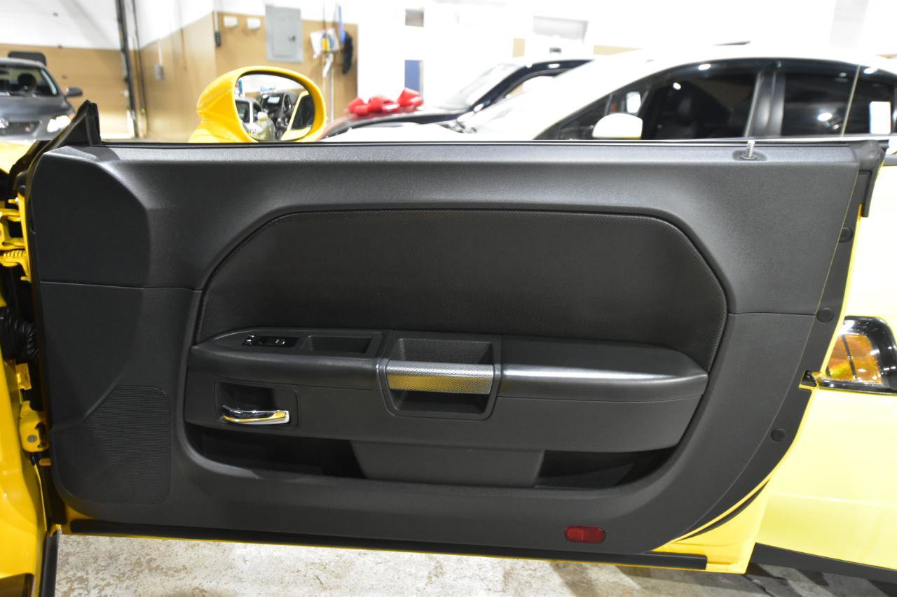 Used 2012 Dodge Challenger R/T image 35