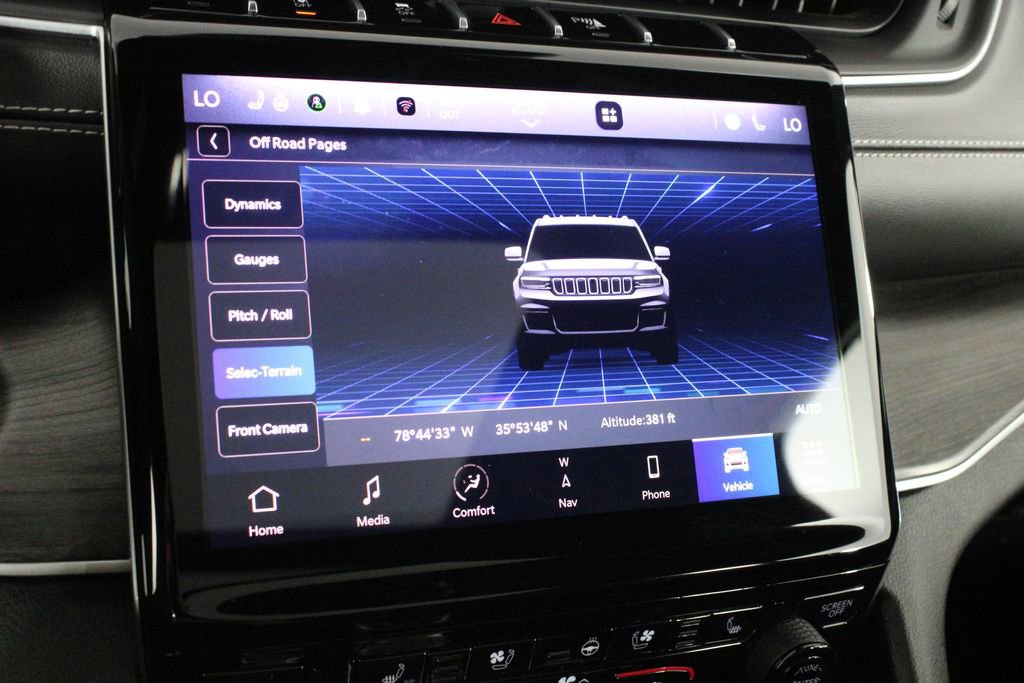 Used 2024 Jeep Grand Cherokee L Limited w/ Luxury Tech Group II image 40