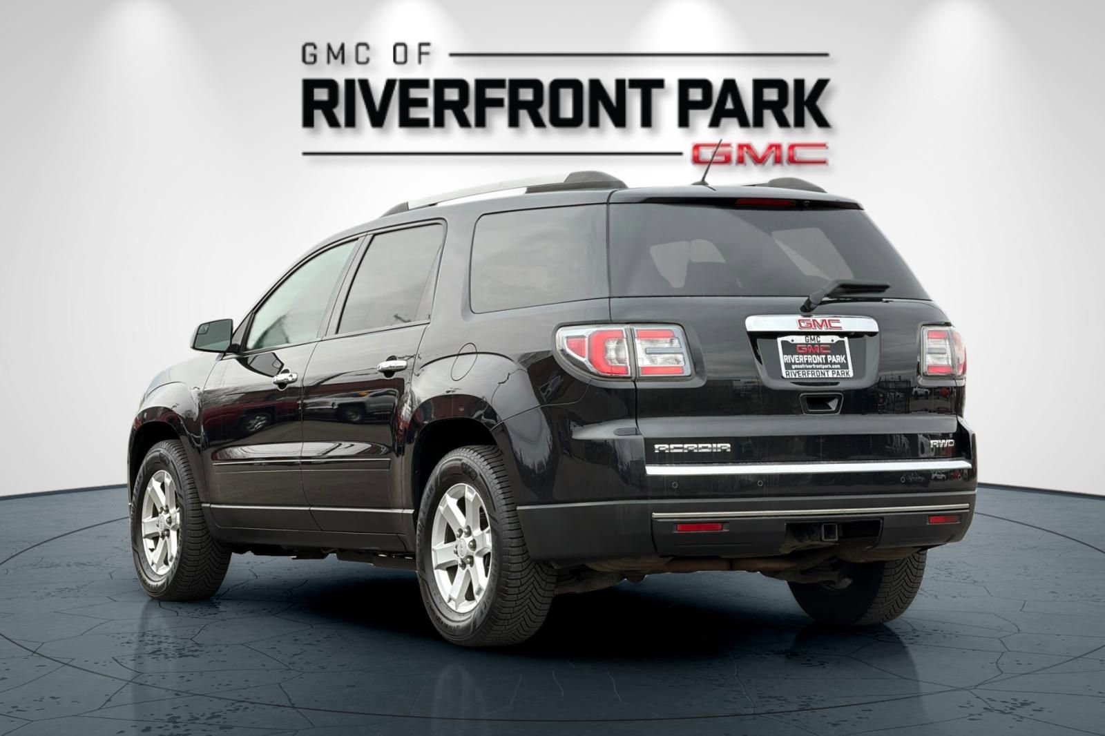 Used 2014 GMC Acadia SLE image 5