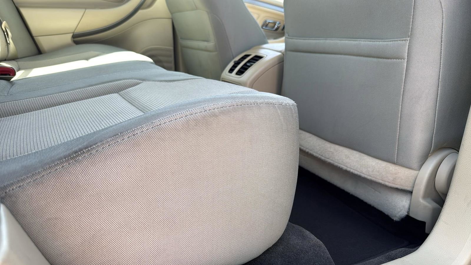 Used 2014 Ford Taurus SEL image 24