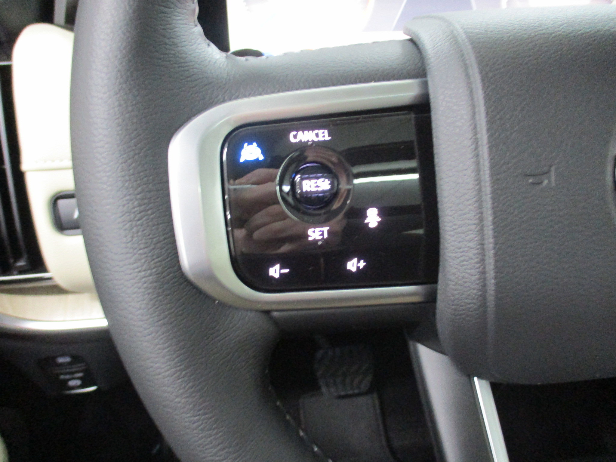 New 2026 Nissan Armada Platinum image 22