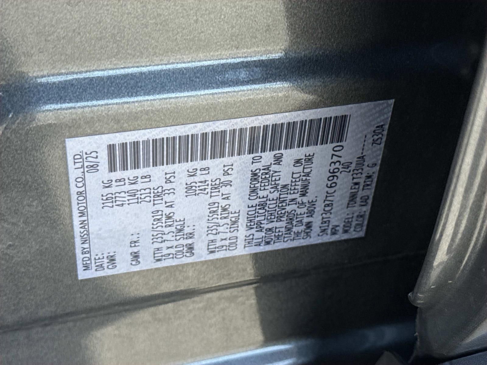 Used 2026 Nissan Rogue SL AWD/4WD image 30