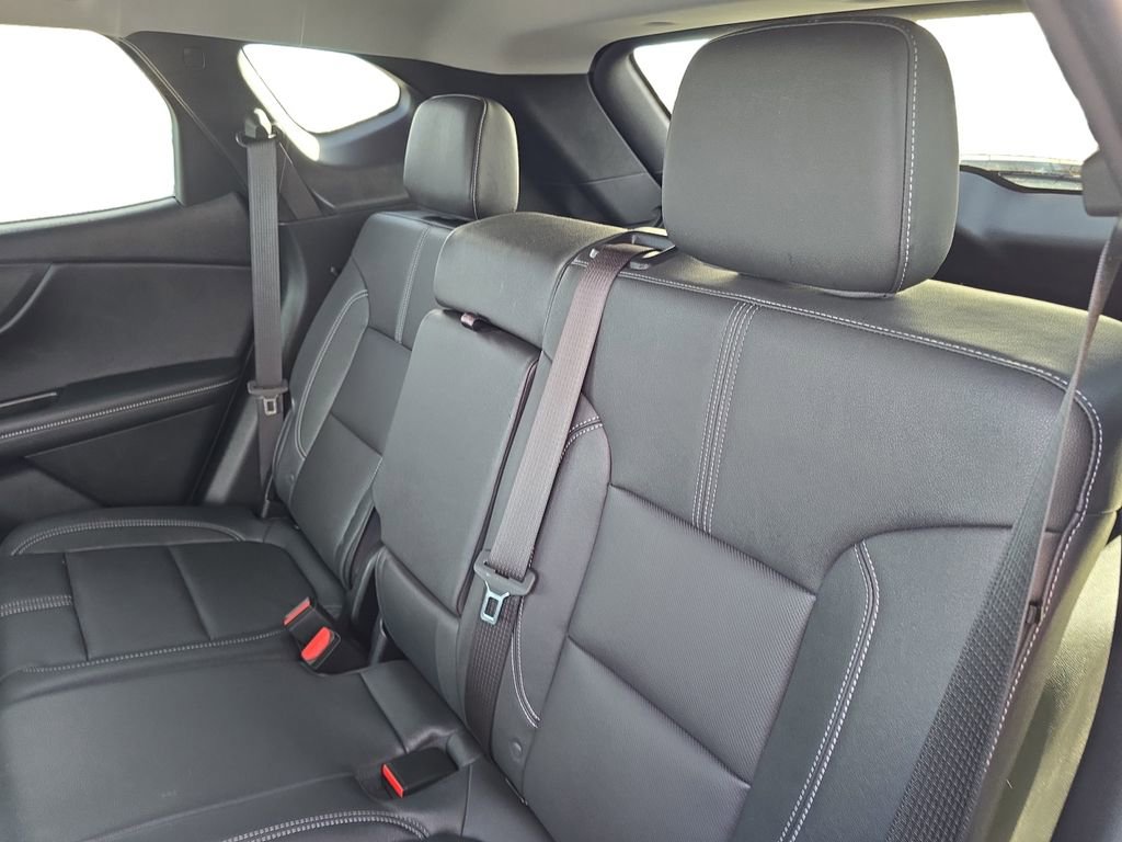 Used 2025 Chevrolet Blazer LT w/ Midnight/Sport Edition image 15