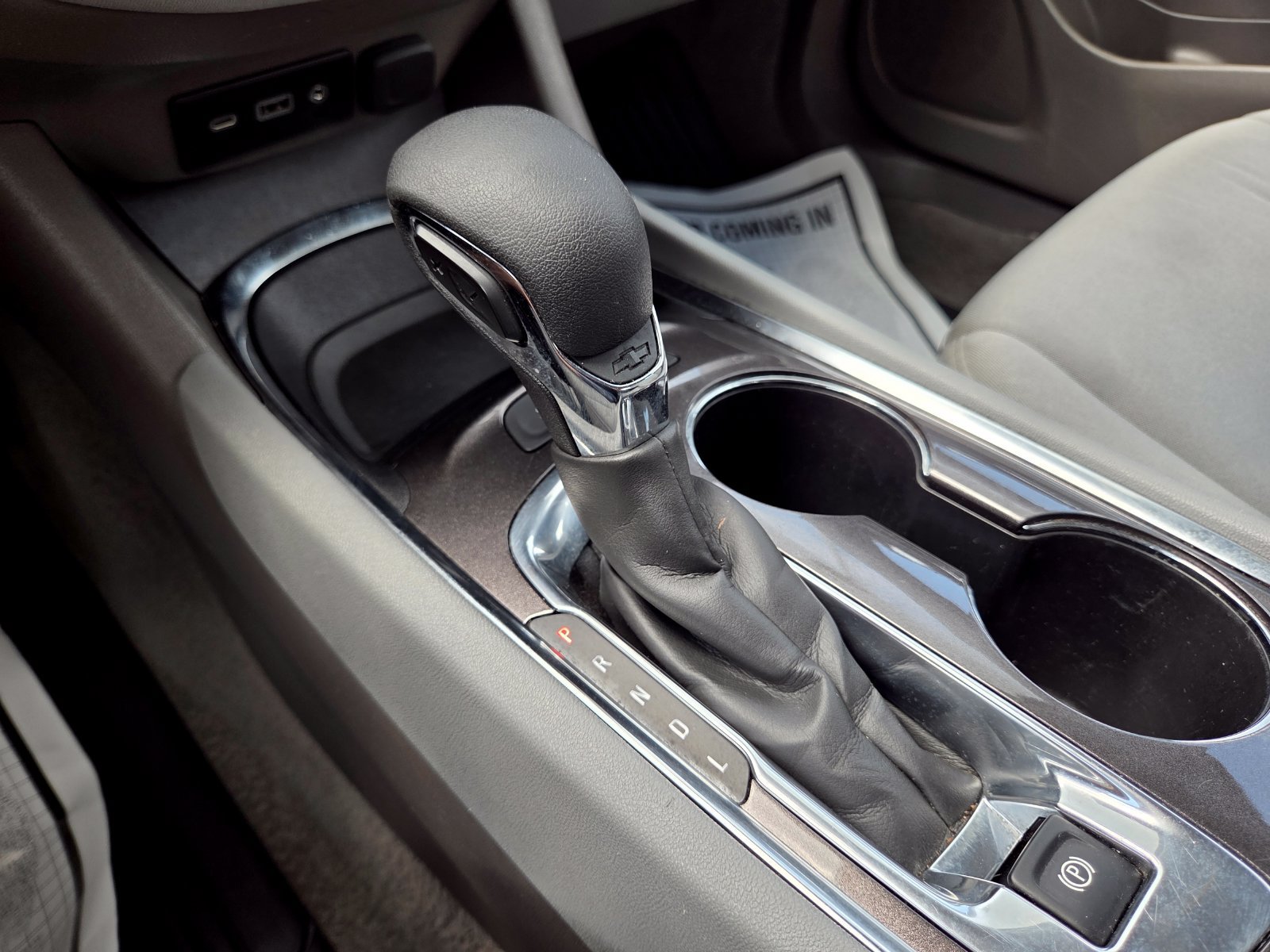 Used 2024 Chevrolet Malibu LT FWD image 34