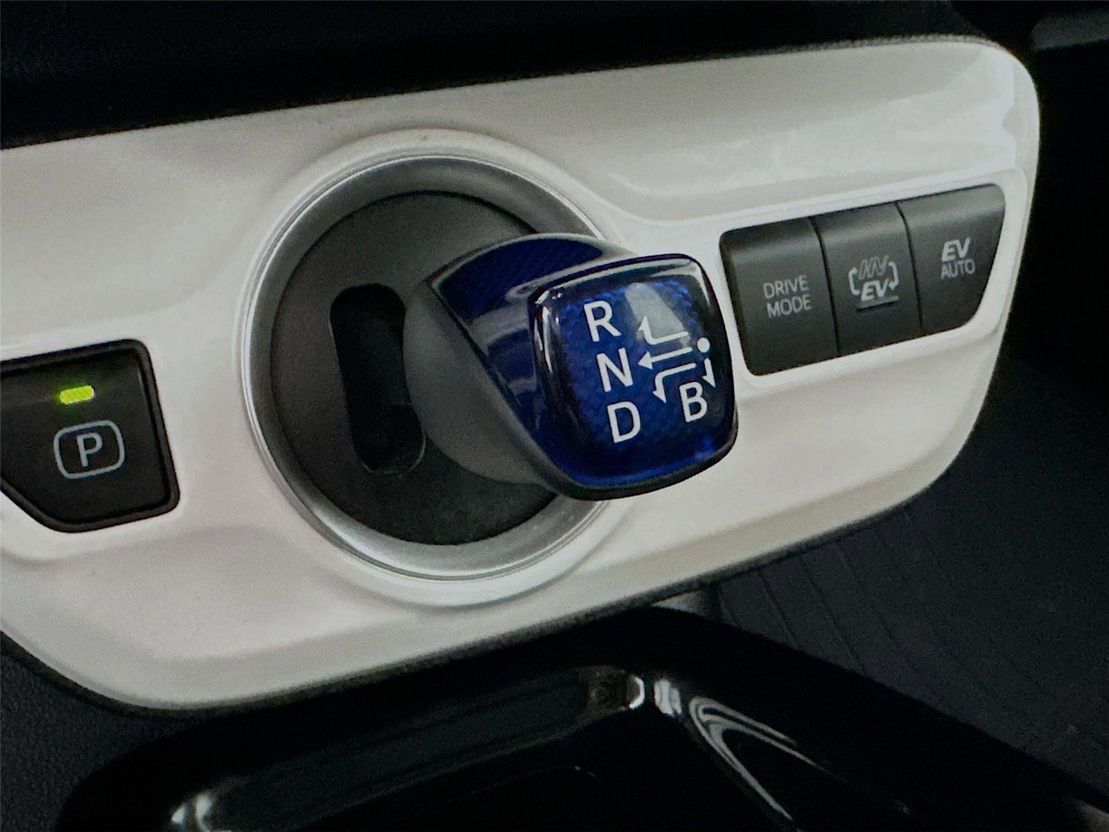 Certified 2019 Toyota Prius Prime Advanced image 15