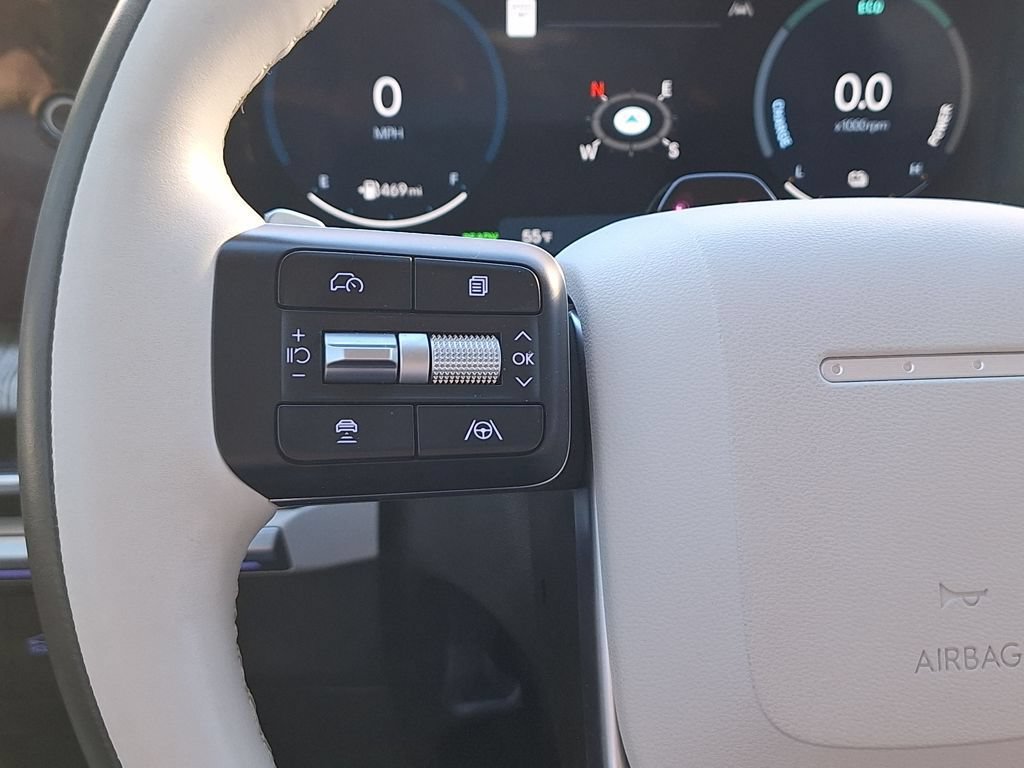 New 2025 Hyundai Santa Fe Calligraphy AWD/4WD image 18