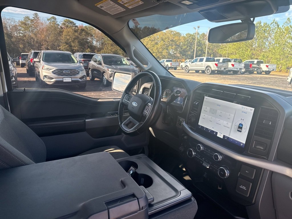 Used 2022 Ford F150 XLT w/ Equipment Group 302A High image 10