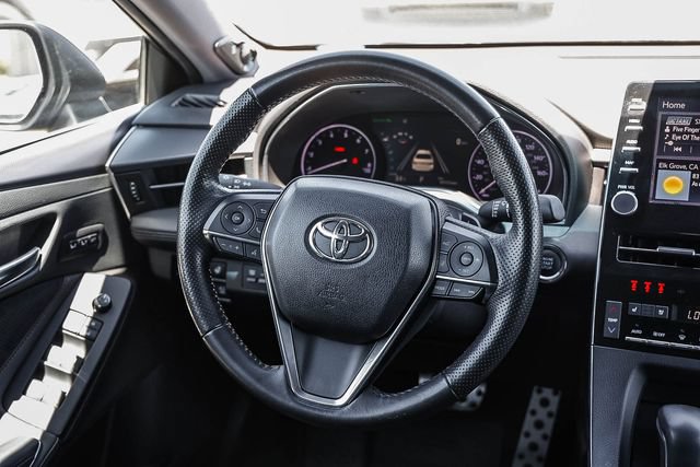 Used 2019 Toyota Avalon Touring w/ Advanced Safety Package FWD image 16