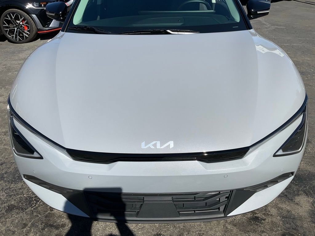 Used 2025 Kia EV6 Light image 86
