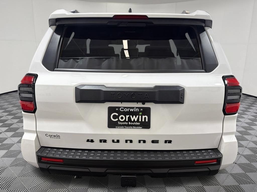 Used 2026 Toyota 4Runner SR5 AWD/4WD image 6