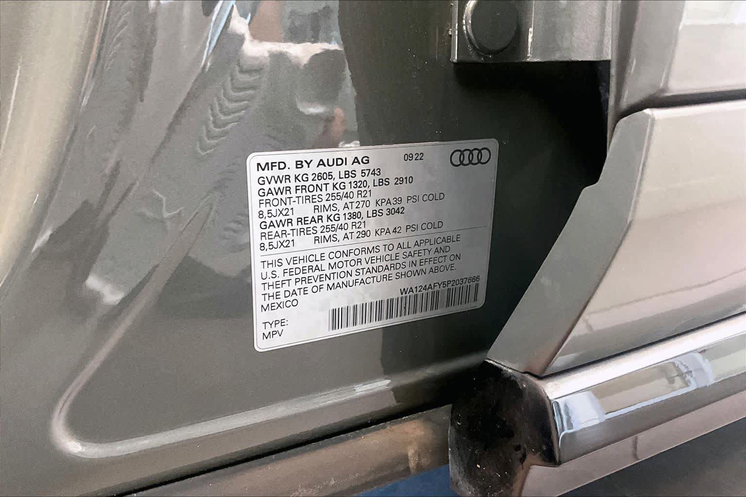 Certified 2023 Audi SQ5 Premium Plus AWD/4WD image 33
