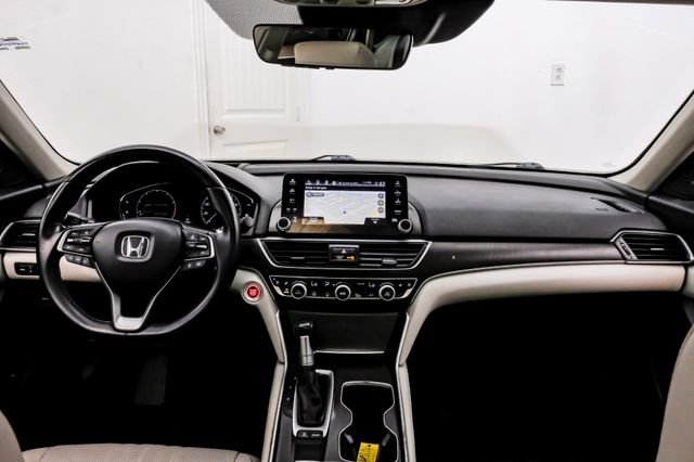 Used 2018 Honda Accord Touring image 20