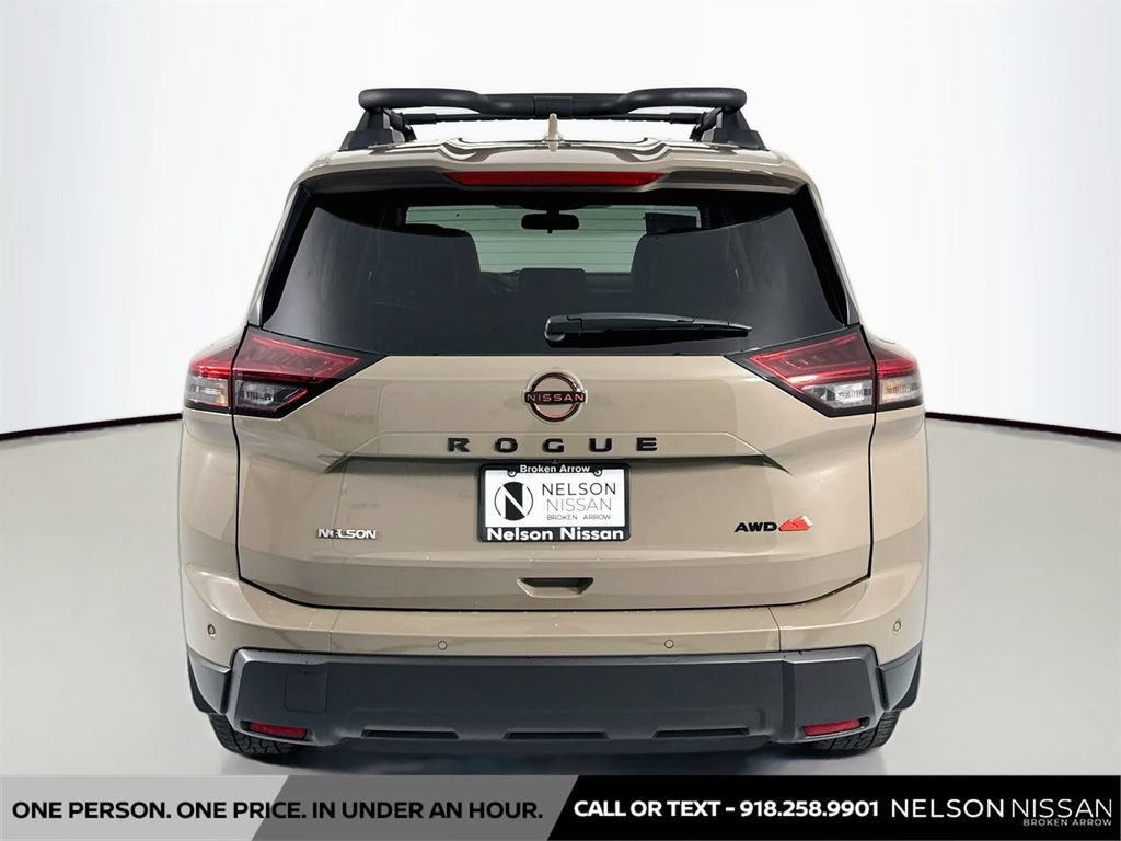 Certified 2025 Nissan Rogue SV AWD/4WD image 6