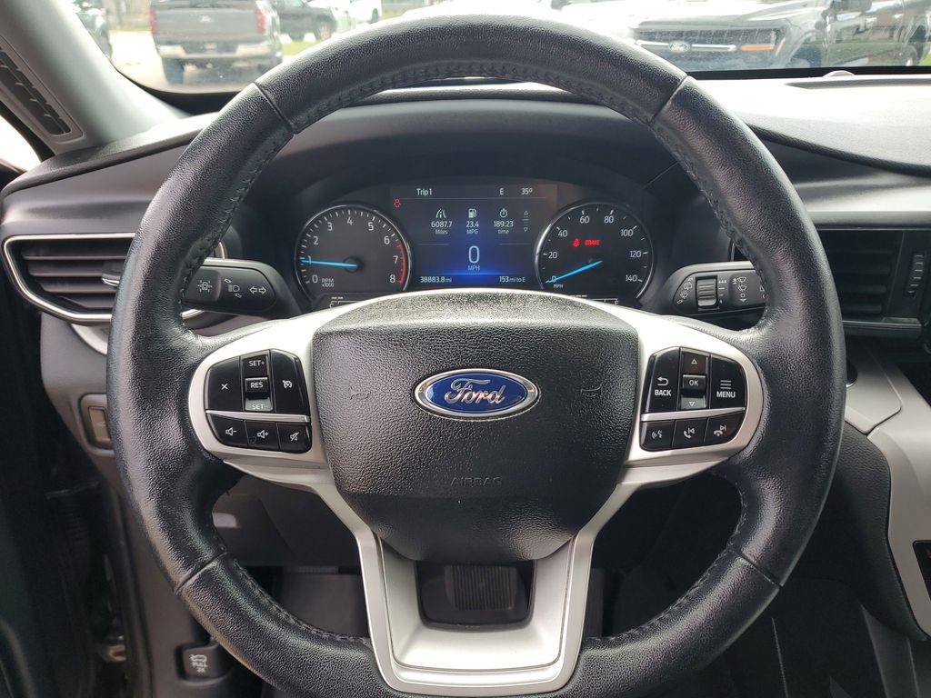 Certified 2023 Ford Explorer XLT w/ Equipment Group 202A image 17