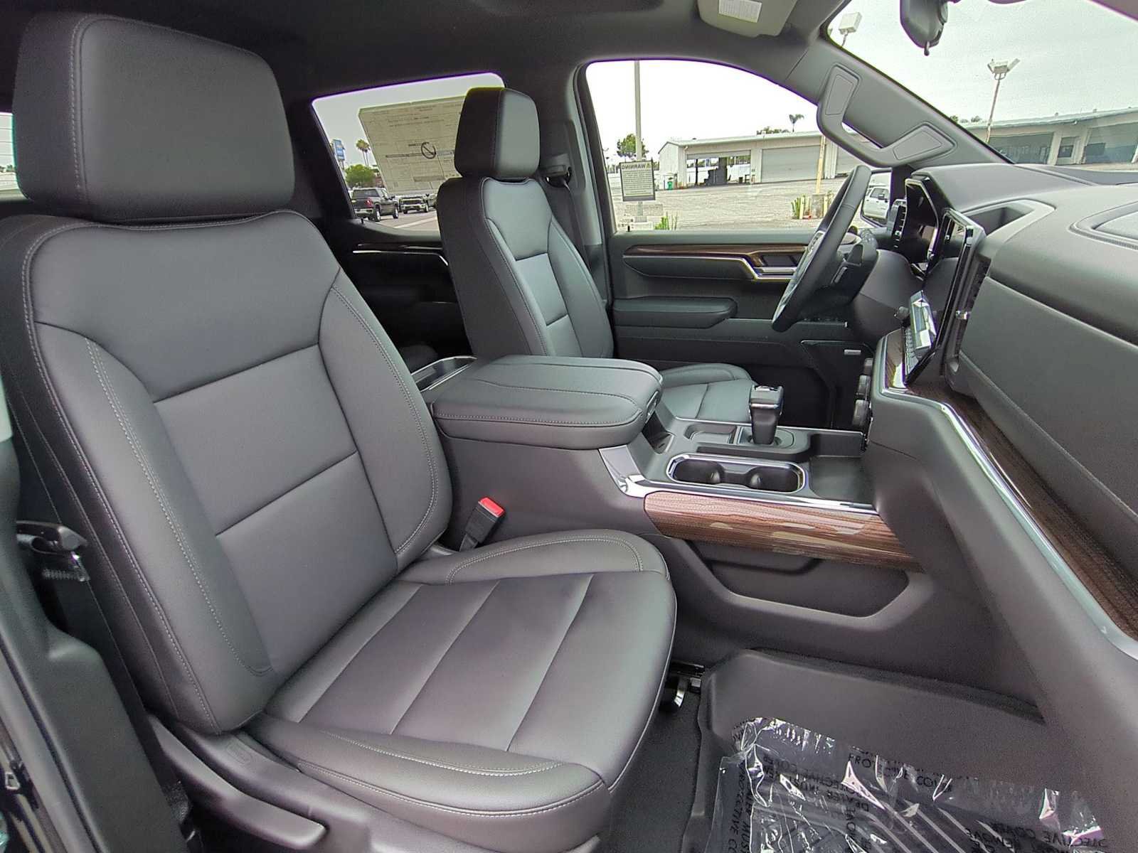 New 2026 Chevrolet Silverado 1500 LT Trail Boss w/ LT Trail Boss Premium Package AWD/4WD image 27