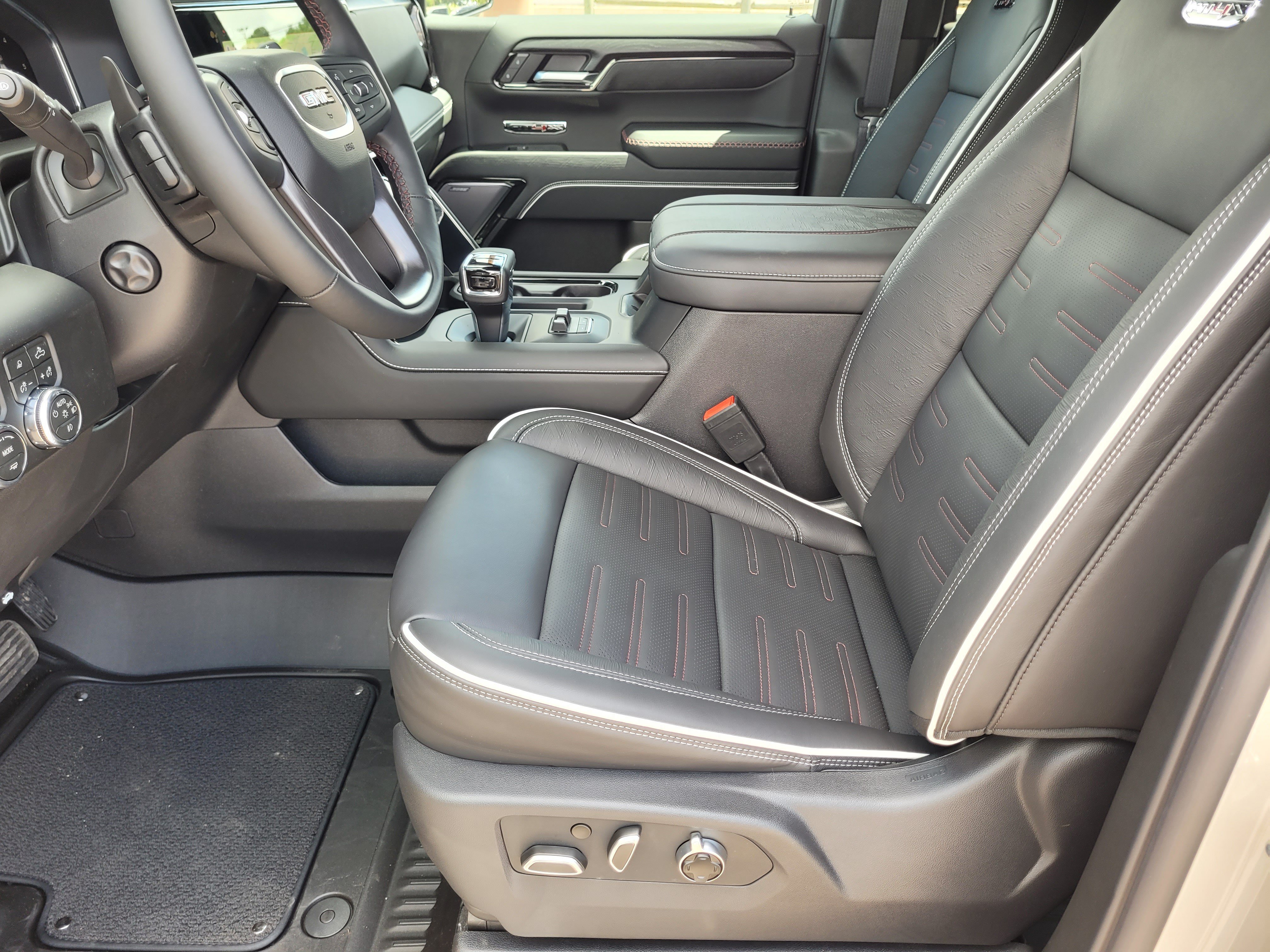New 2026 GMC Sierra 1500 AT4X w/ LPO, Black Badging Package AWD/4WD image 20