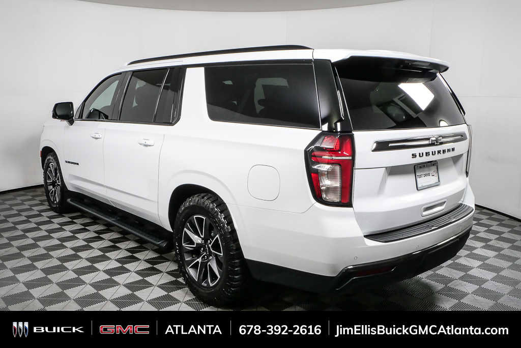 Used 2021 Chevrolet Suburban Z71 w/ Luxury Package image 31