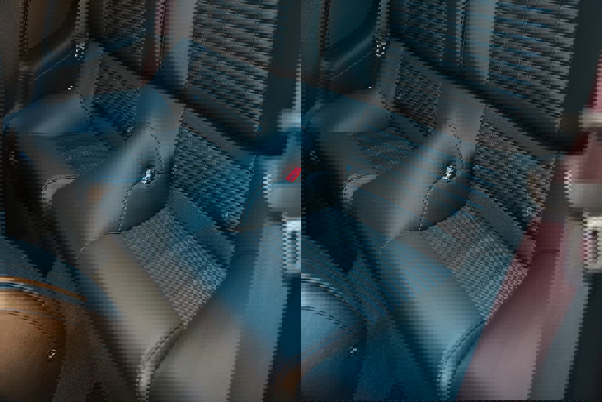 Used 2014 Ford Mustang Shelby GT500 w/ Equipment Group 821A image 11