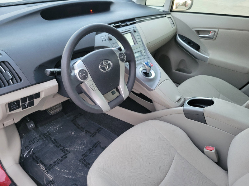 Used 2014 Toyota Prius Two FWD image 13