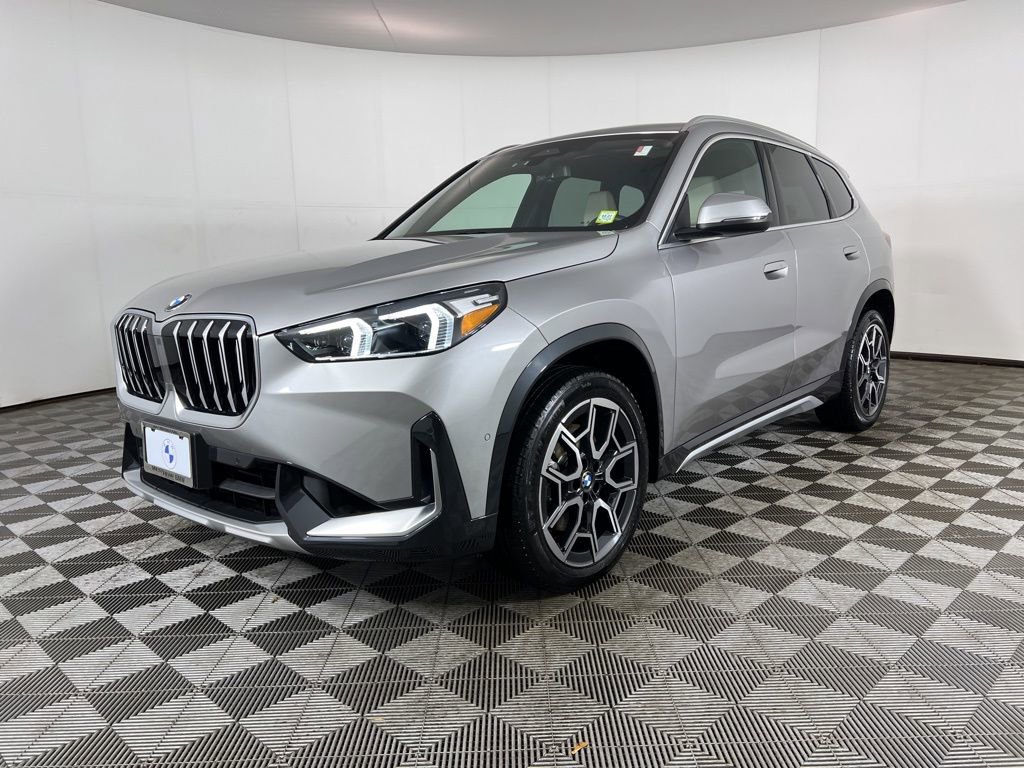 Used 2025 BMW X1 xDrive28i w/ Convenience Package image 13