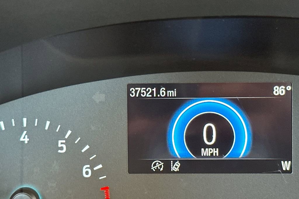 Used 2022 Ford Escape SE w/ SE Sport Appearance Package image 29