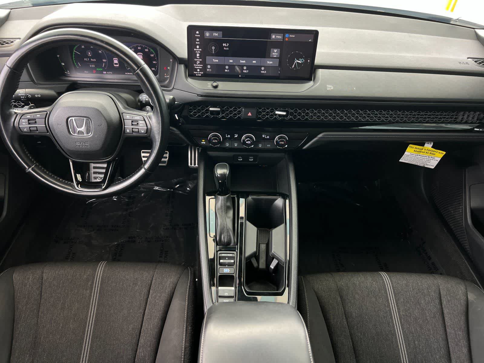 Used 2023 Honda Accord Sport image 4