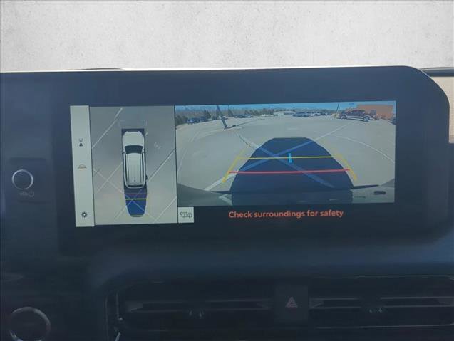 Used 2025 Toyota Land Cruiser w/ Premium Package image 11