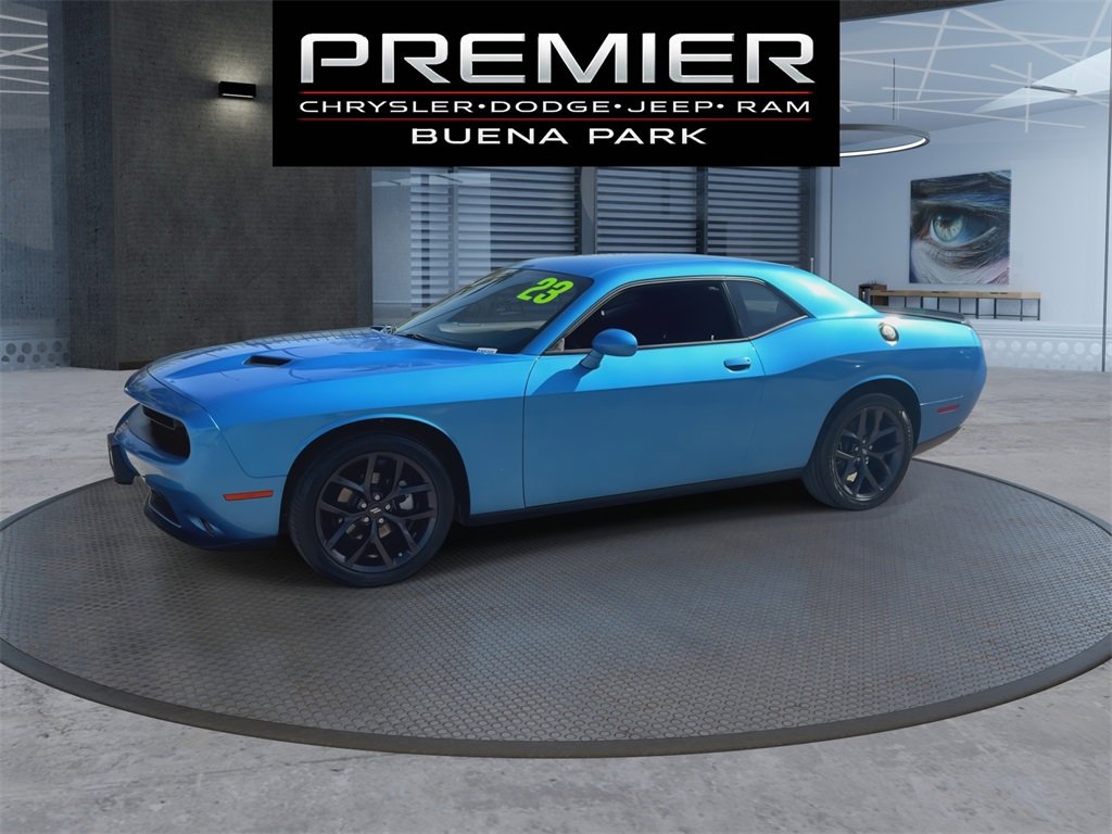 Certified 2023 Dodge Challenger SXT w/ Blacktop Package image 4