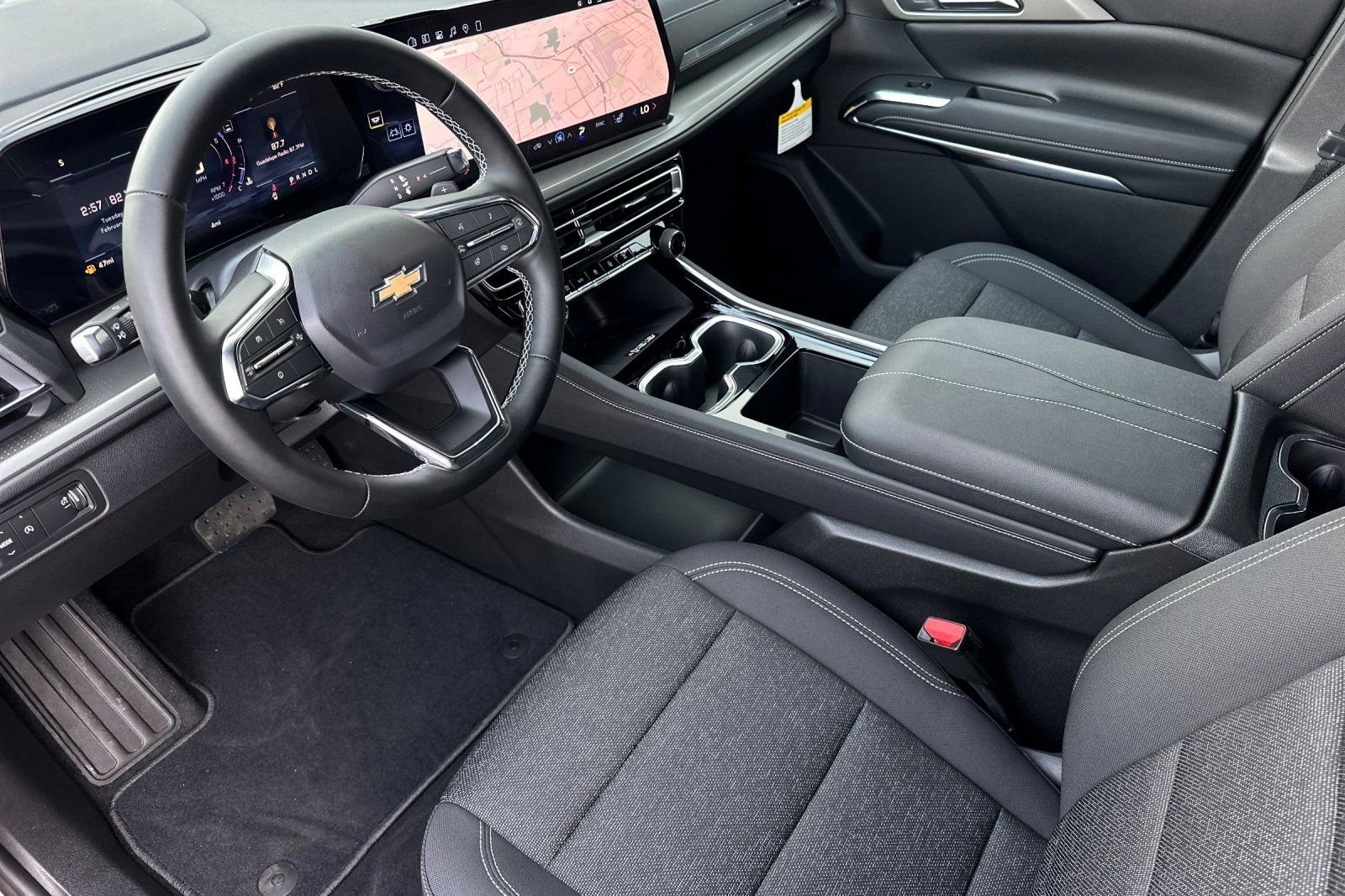 New 2026 Chevrolet Traverse LT FWD image 10