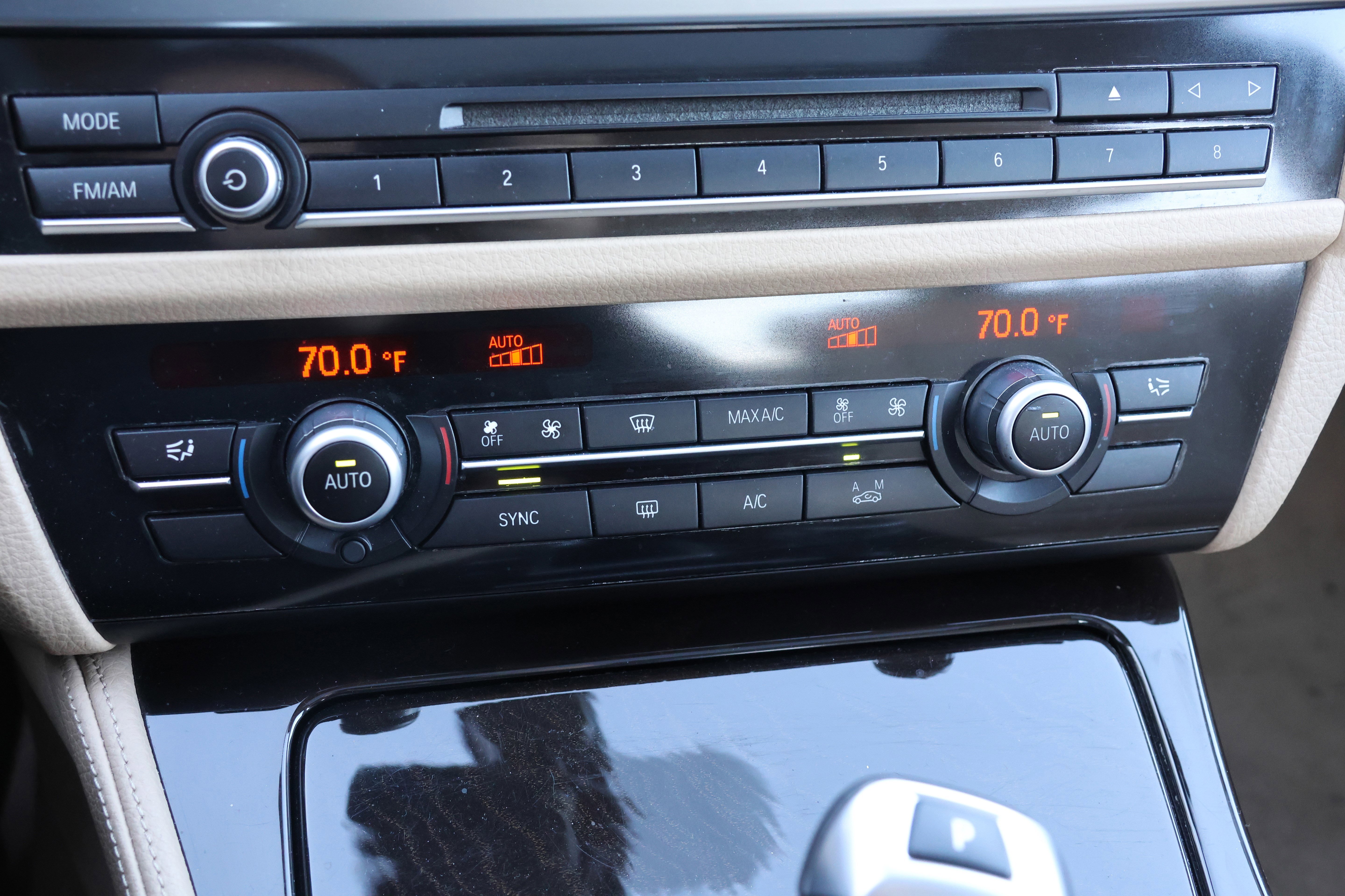 Used 2014 BMW 535d Sedan image 27