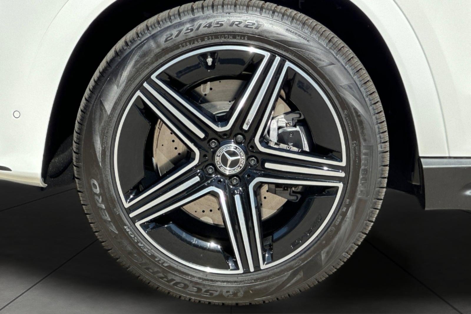 New 2026 Mercedes-Benz GLE 450 4MATIC image 26