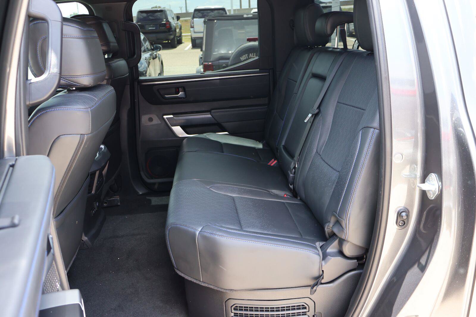 Used 2024 Toyota Tundra Platinum AWD/4WD image 12