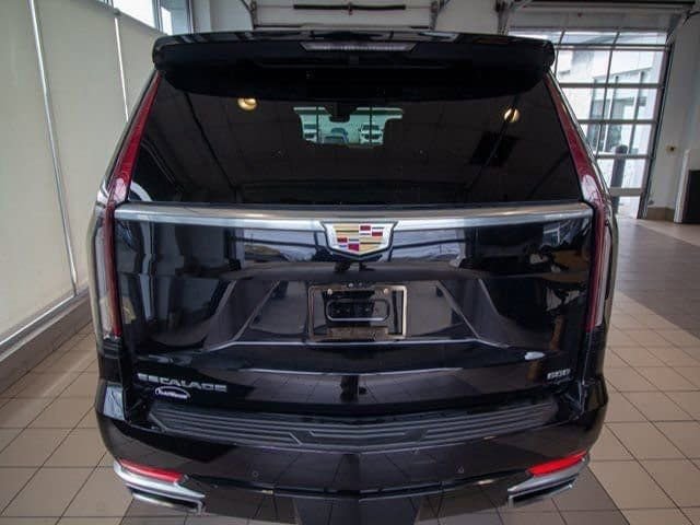 Certified 2023 Cadillac Escalade Premium Luxury image 11