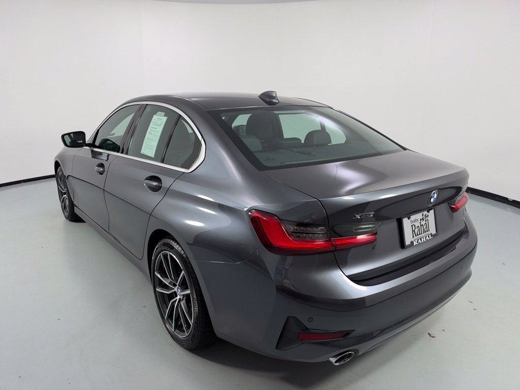 Used 2020 BMW 330i xDrive Sedan w/ Convenience Package AWD/4WD image 5