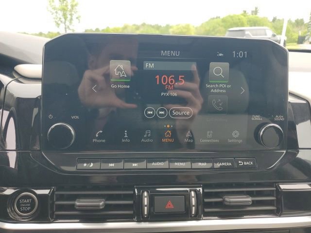 Used 2022 Nissan Pathfinder Platinum w/ Cargo Package AWD/4WD image 36