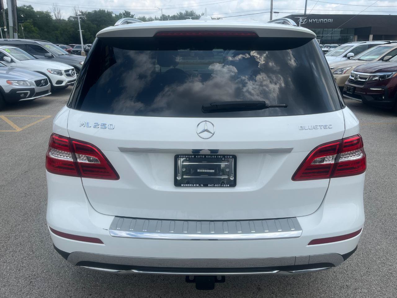 Used 2015 Mercedes-Benz ML 250 BlueTEC 4MATIC image 4