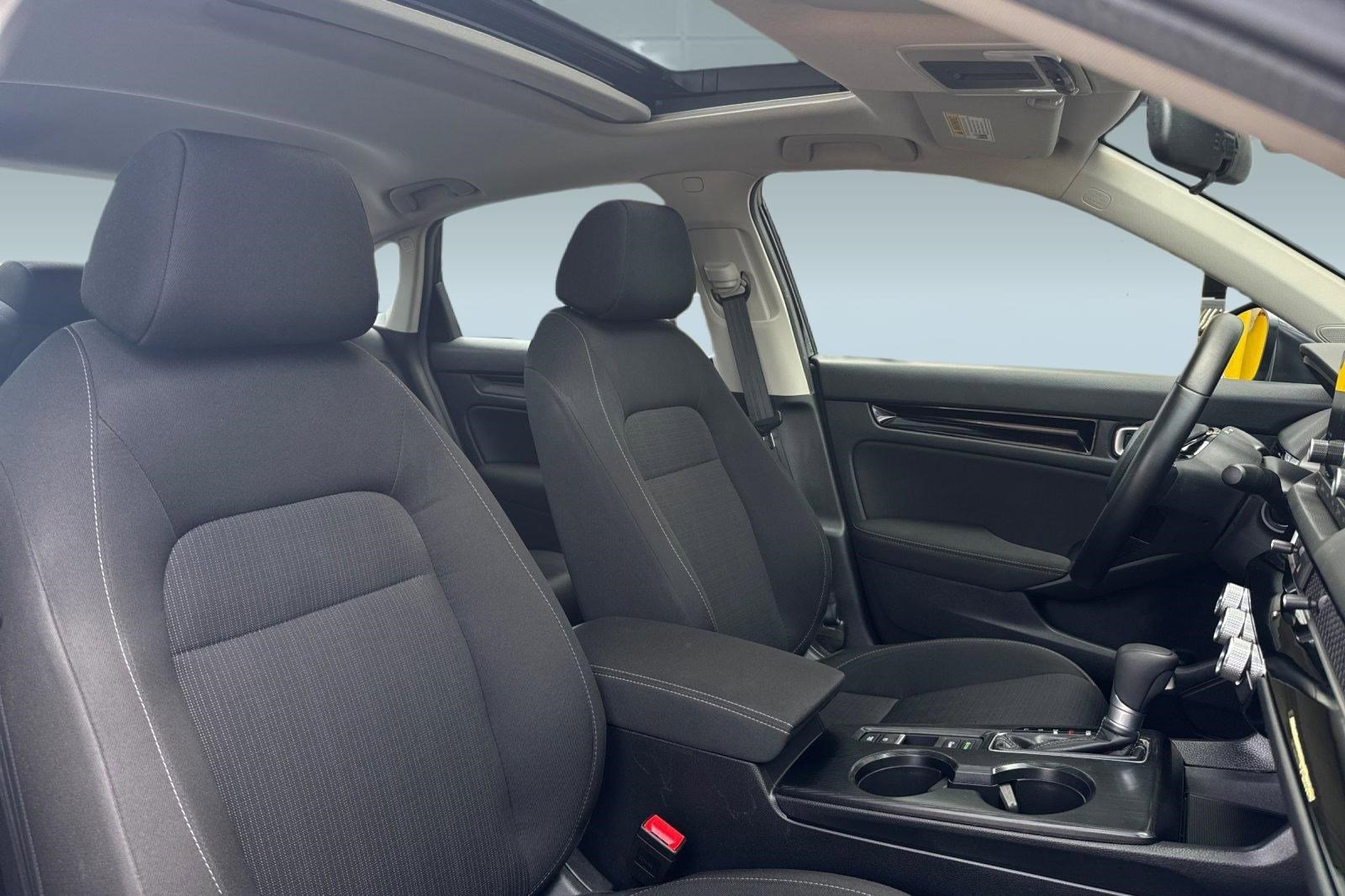 Certified 2024 Honda Civic EX image 30