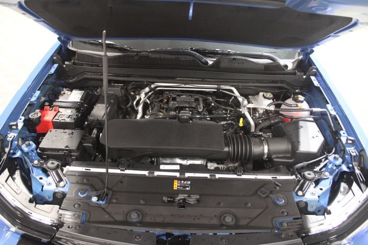 New 2026 Chevrolet Colorado ZR2 w/ Off-Road Front Bumper Package AWD/4WD image 45