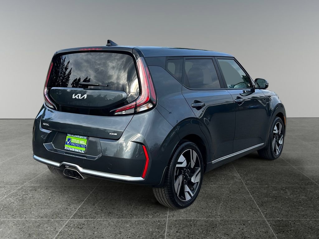 Used 2023 Kia Soul GT-Line image 8
