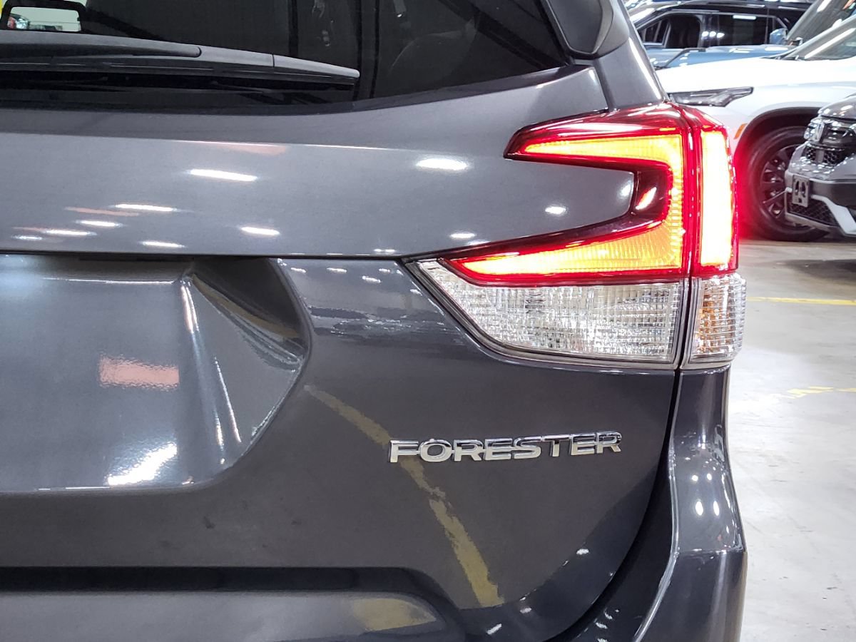 Used 2020 Subaru Forester Limited w/ Popular Package #3 AWD/4WD image 19