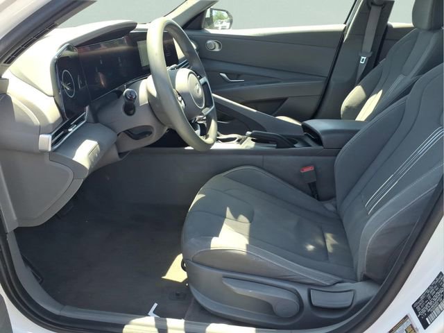 Used 2024 Hyundai Elantra SEL FWD image 19
