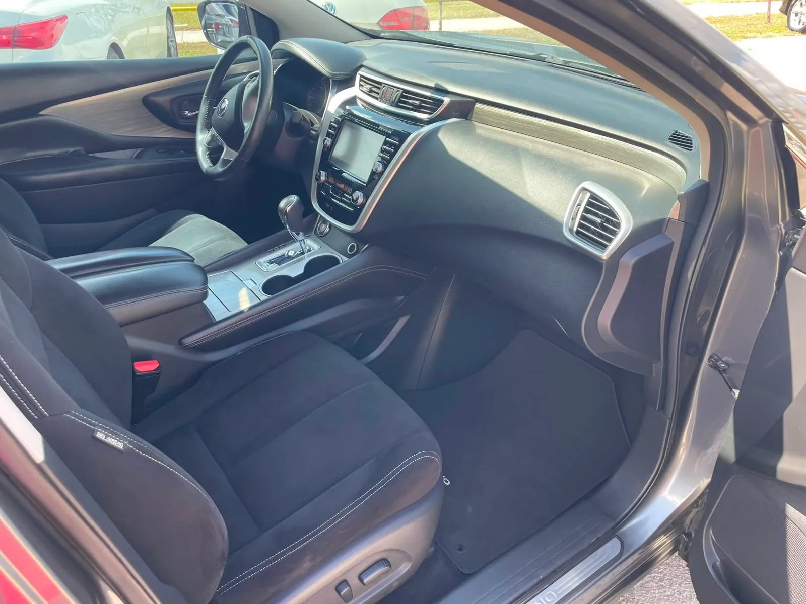 Used 2016 Nissan Murano SV FWD image 10